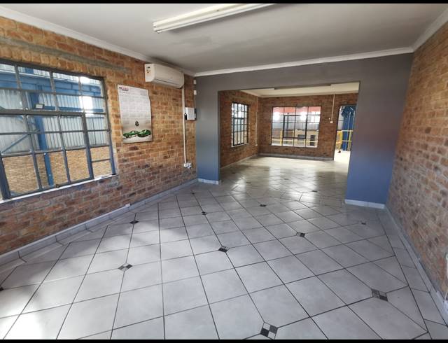 1,600M² FACTORY TO LET IN GERMISTON INDUSTRIAL